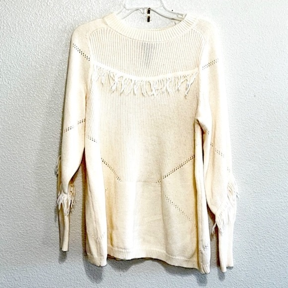 Lane Bryant Woman Vanilla Crew Neck Sweater Size 14/16 - Picture 1 of 12